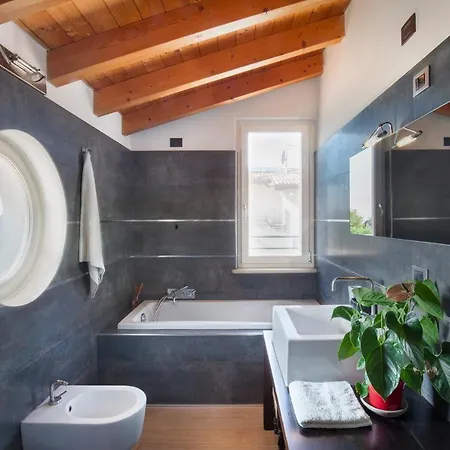 Mexico-con Piscina E Whirpool * Lazise