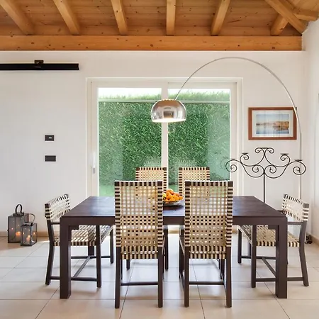 Mexico-con Piscina E Whirpool * Lazise